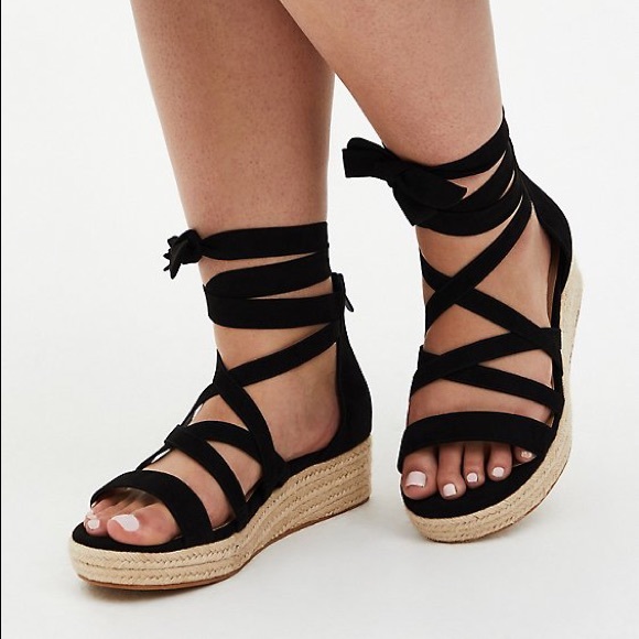 torrid Shoes - Torrid Strappy Ankle Flatform